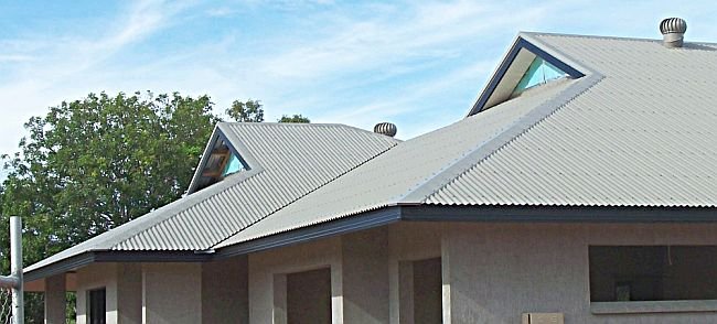 шиферная крыша дома