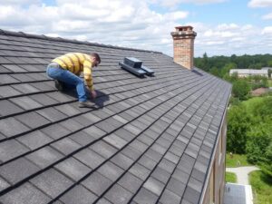 Монтаж кровельных элементов с учётом уклона крыши: практическое руководство для уверенного результата